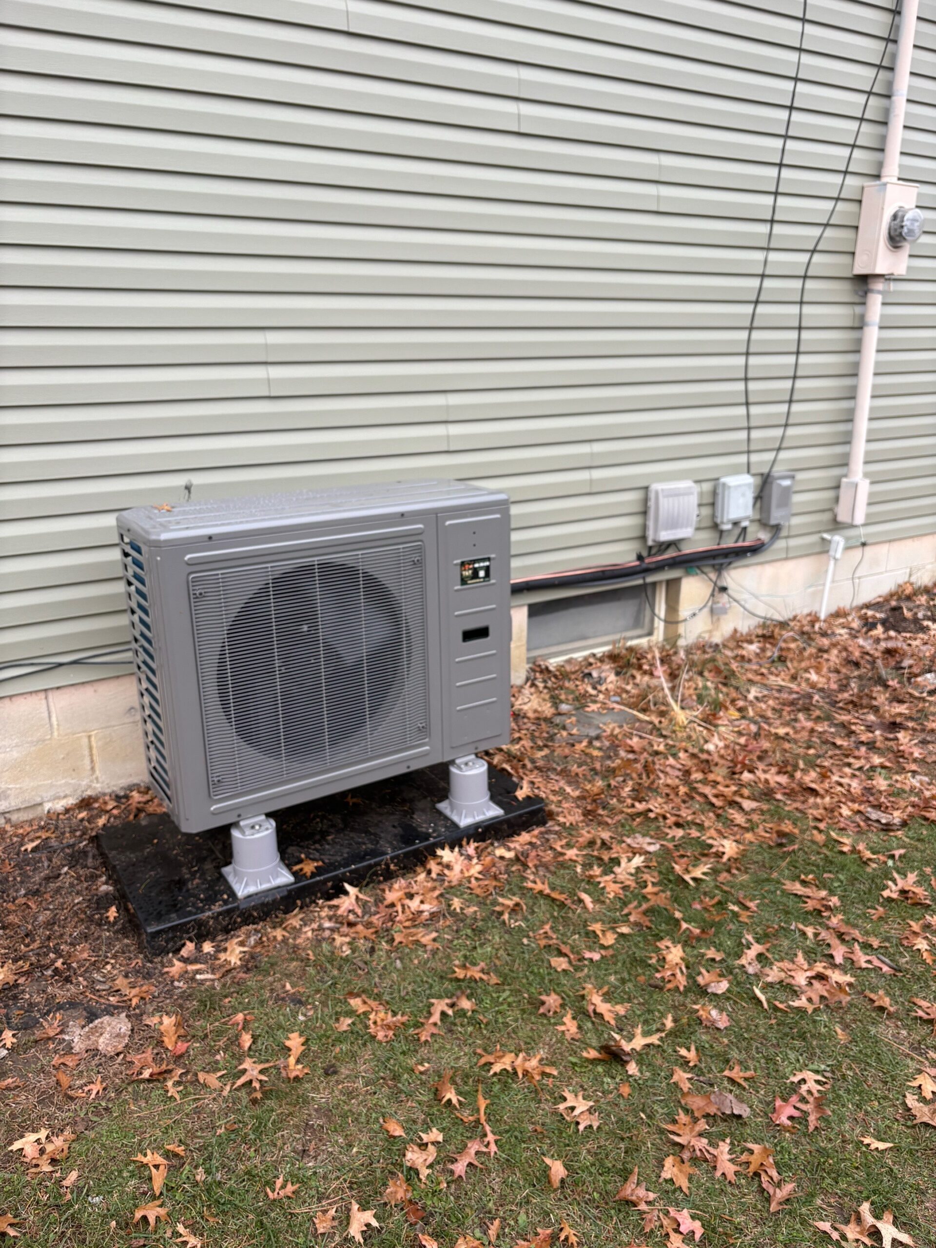 {"data":{"product":"tiktok","editingEffectsList":[],"is_default_prop":"MA=="}}